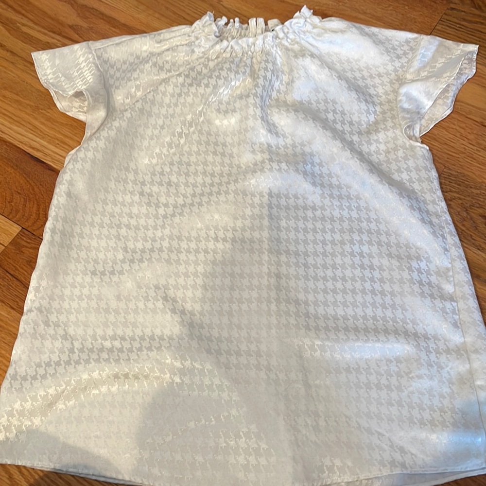 Express white top